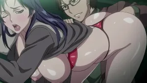 MILF se fait baiser en public devant son mari cocu